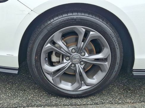 Used 2024 Honda Accord EX image 8