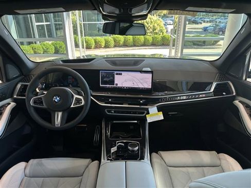 New 2026 BMW X5 xDrive40i w/ M Sport Package image 15