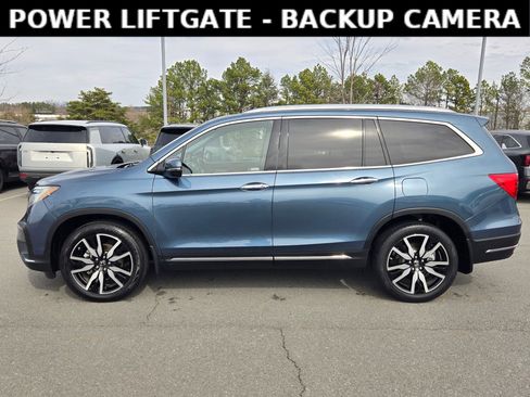 Used 2019 Honda Pilot Touring image 4