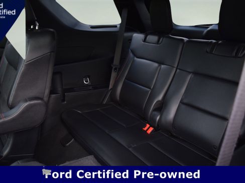 Certified 2024 Ford Explorer ST-Line w/ Class IV Trailer Tow Package image 7