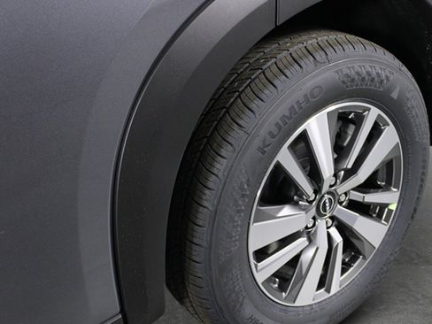New 2026 Nissan Pathfinder SL FWD image 9