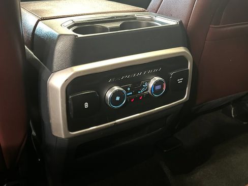 Used 2024 Ford Expedition Max Limited AWD/4WD image 30
