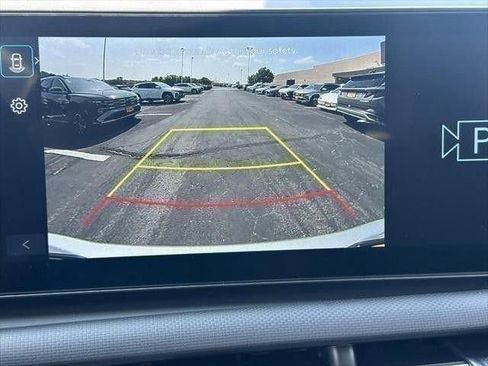 Used 2026 Hyundai Tucson SE image 14