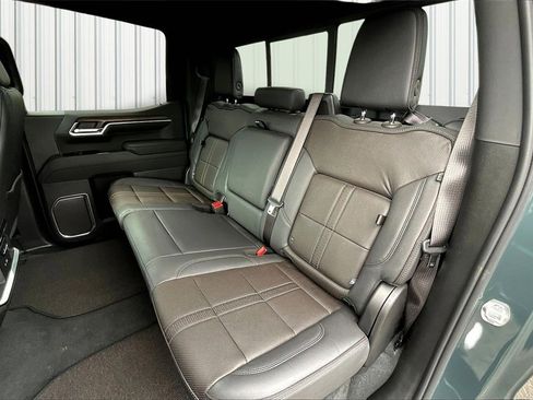 Used 2026 Chevrolet Silverado 1500 High Country w/ Technology Package image 19