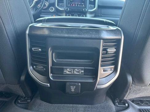 Used 2020 RAM 1500 Big Horn AWD/4WD image 45