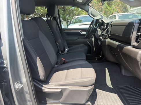 Used 2026 Chevrolet Silverado 1500 LT AWD/4WD image 34