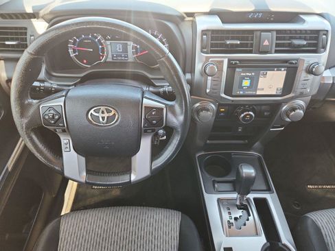 Used 2015 Toyota 4Runner SR5 RWD image 11