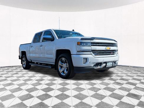 Used 2017 Chevrolet Silverado 1500 LTZ Z71 w/ LTZ Plus Package image 16