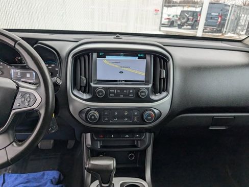 Used 2018 Chevrolet Colorado LT image 3