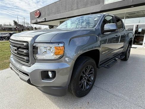 Used 2019 GMC Canyon SLE w/ Elevation Edition image 3