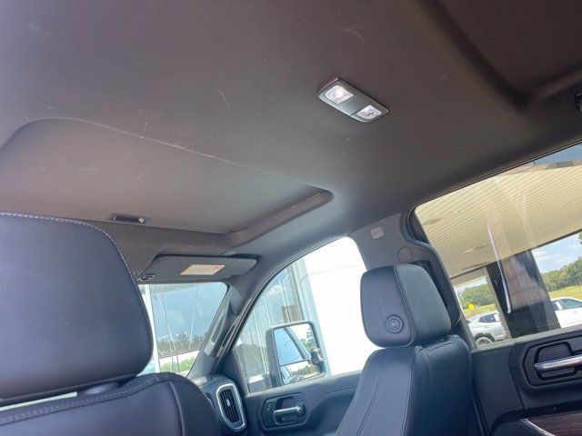 Used 2020 Chevrolet Silverado 3500 High Country w/ Technology Package AWD/4WD image 19