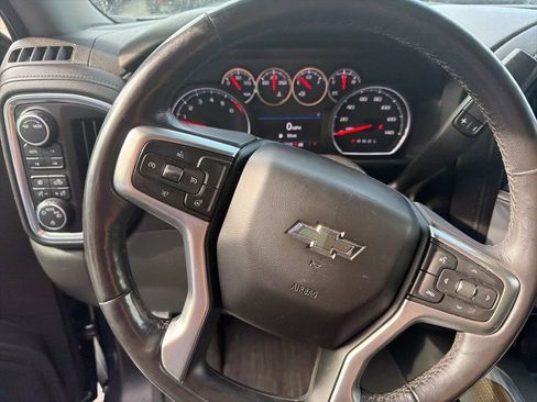 Used 2020 Chevrolet Silverado 1500 LT Trail Boss AWD/4WD image 6