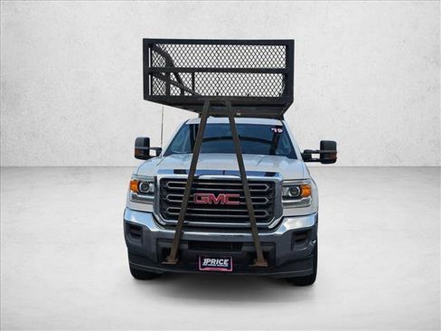 Used 2019 GMC Sierra 2500 2WD Double Cab w/ Sierra Convenience Package image 2