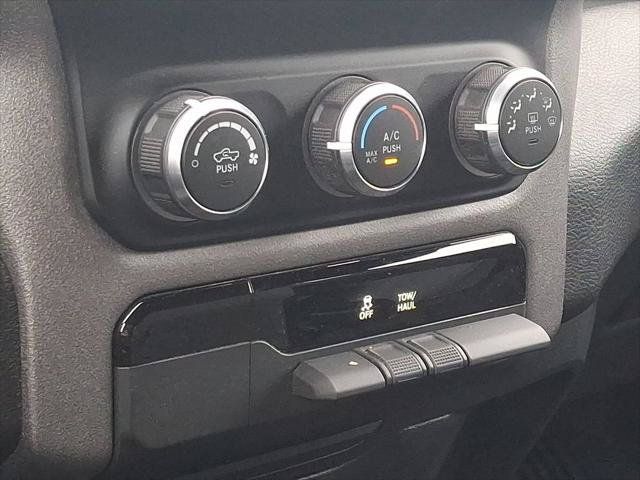 Certified 2024 RAM 1500 Tradesman w/ Night Edition AWD/4WD image 15