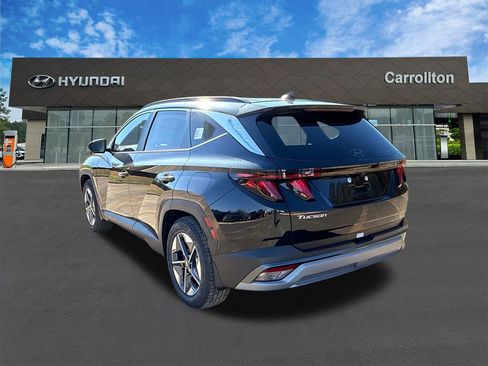 New 2026 Hyundai Tucson SEL FWD image 8