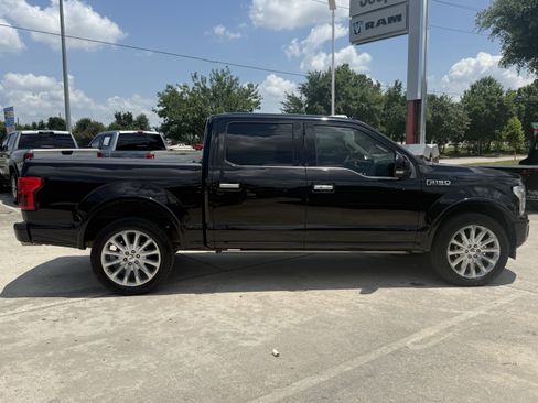 Used 2019 Ford F150 Limited w/ Trailer Tow Package AWD/4WD image 3