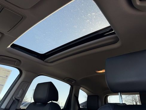 Used 2021 Honda CR-V Touring image 19