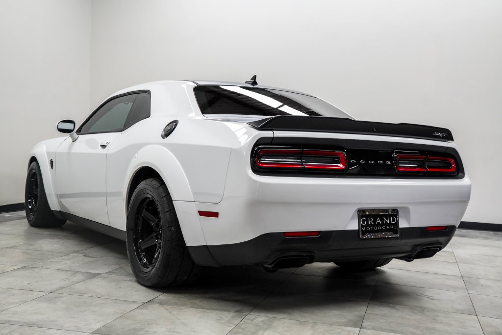 Used 2018 Dodge Challenger SRT Demon RWD image 12