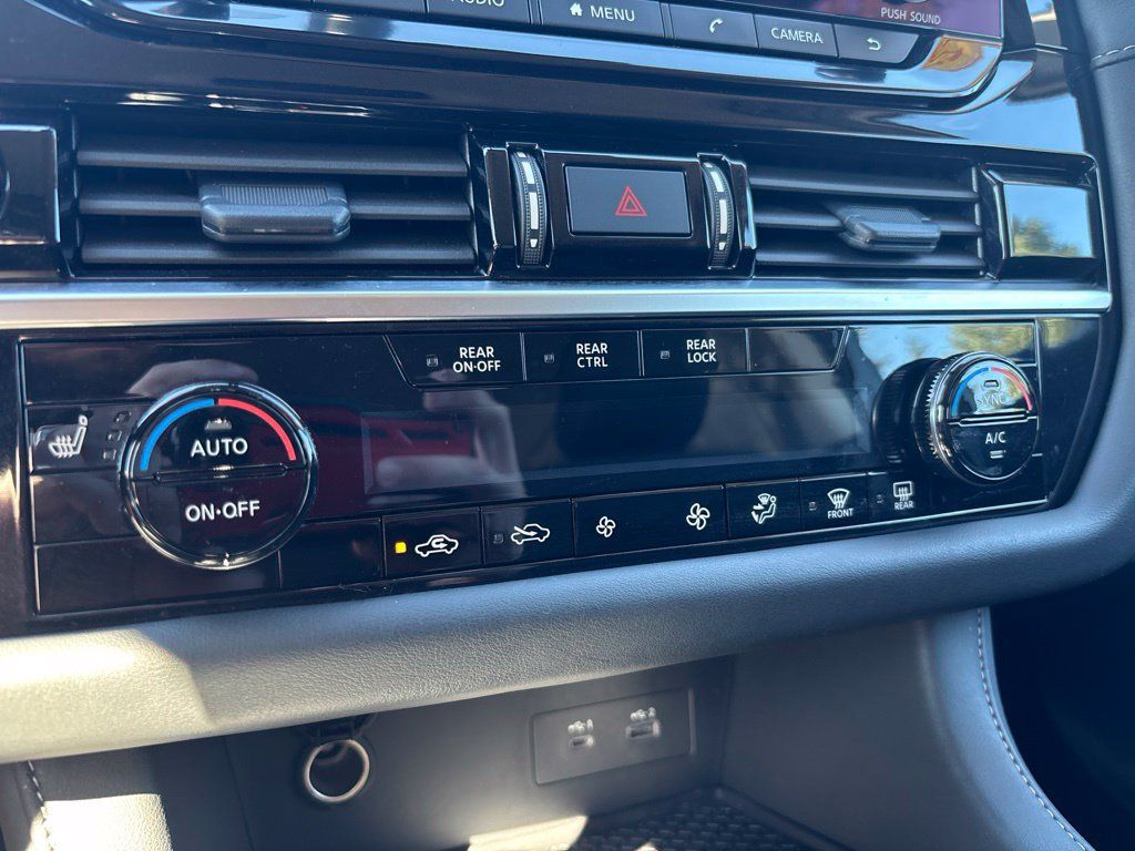 Certified 2025 Nissan Pathfinder SV AWD/4WD image 29
