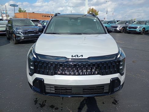 New 2026 Kia Sportage X-Line image 3