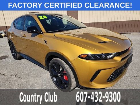 Used 2024 Dodge Hornet R/T Plus image 2