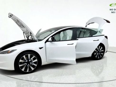 Used 2024 Tesla Model 3 Long Range RWD image 14