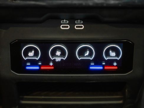 Used 2025 BMW M5 Touring w/ M Driver's Package AWD/4WD image 26