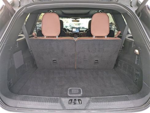 Used 2021 Lincoln Aviator Grand Touring w/ Elements Package Plus image 16