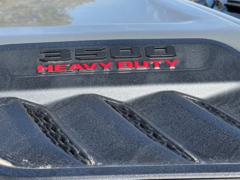 New 2026 RAM 3500 Laramie AWD/4WD image 25