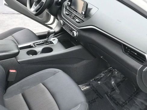 Used 2021 Nissan Altima 2.5 S image 17