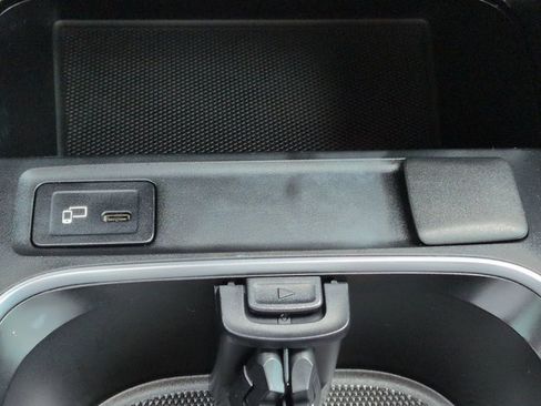 Certified 2023 Mercedes-Benz GLA 250 image 23