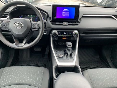 Used 2023 Toyota RAV4 XLE image 15