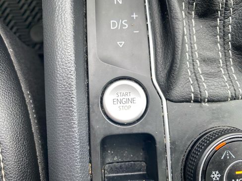 Used 2022 Volkswagen Atlas SE AWD/4WD image 26