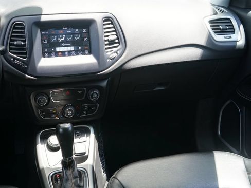 Used 2021 Jeep Compass Latitude w/ Convenience Group AWD/4WD image 23