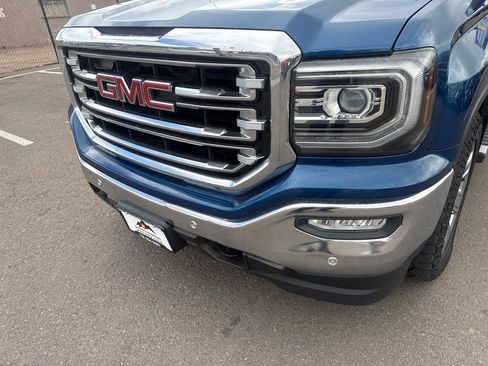 Used 2017 GMC Sierra 1500 SLT AWD/4WD image 9
