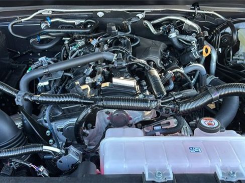 New 2026 Toyota Tacoma SR5 image 32