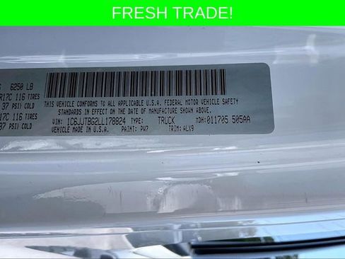 Used 2020 Jeep Gladiator Rubicon AWD/4WD image 15