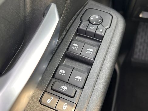 New 2026 RAM 1500 Big Horn w/ Night Edition image 17