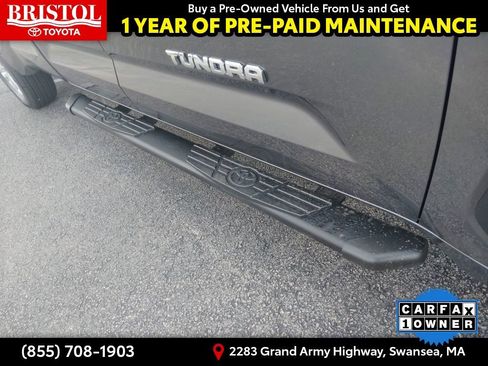 Used 2022 Toyota Tundra SR5 w/ SR5 Convenience Package image 11