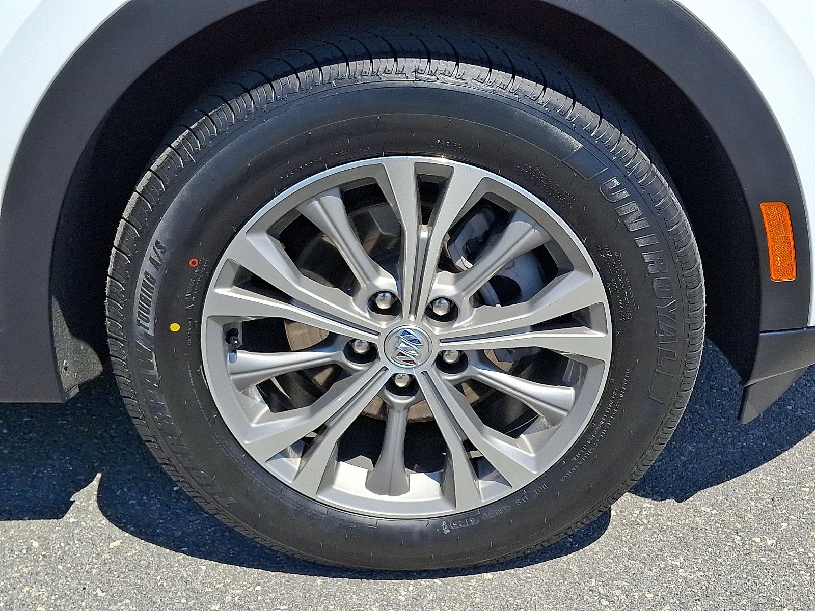 Certified 2022 Buick Envision Preferred FWD image 8