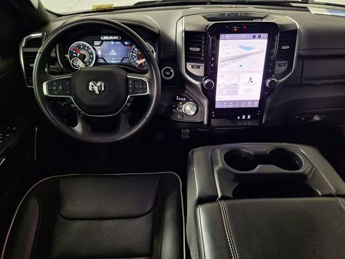 Used 2025 RAM 1500 Laramie AWD/4WD image 9
