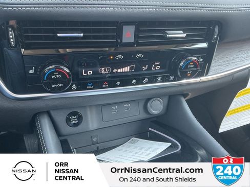 New 2026 Nissan Rogue Platinum w/ Platinum Premium Package AWD/4WD image 24