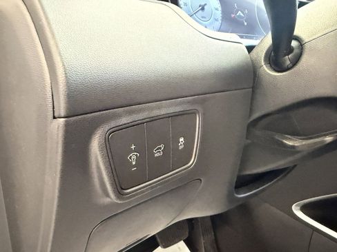 Used 2023 Hyundai Tucson Limited image 38