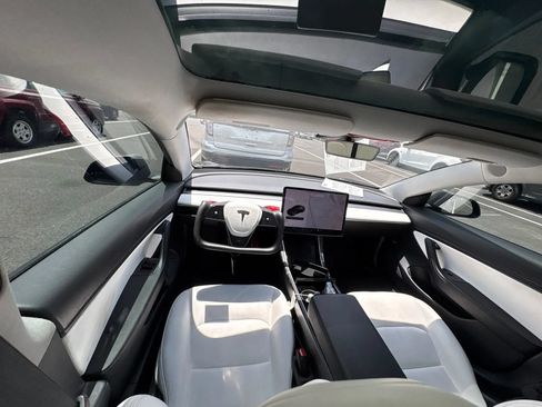 Used 2019 Tesla Model 3 Long Range AWD/4WD image 7