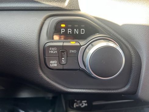 Used 2024 RAM 2500 Big Horn w/ Towing Technology Group image 28