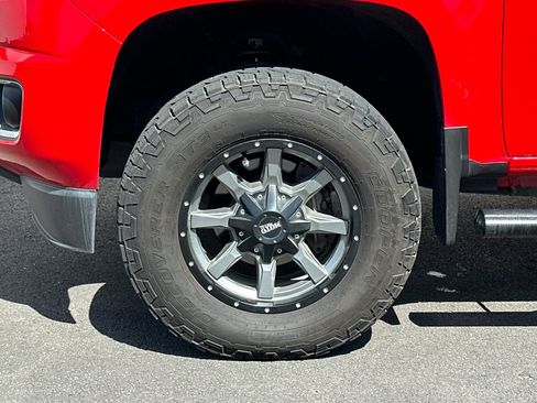 Used 2019 Chevrolet Colorado Z71 AWD/4WD image 40