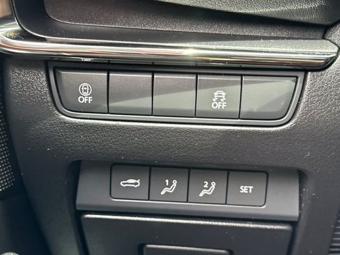 Used 2022 MAZDA MAZDA3 s FWD image 31