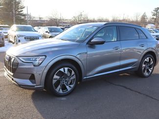 Used 2021 Audi e-tron Premium w/ Convenience Plus Package video 1