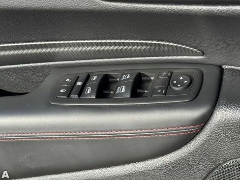 Certified 2025 Dodge Durango R/T AWD/4WD image 32