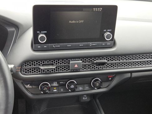 Certified 2024 Honda HR-V Sport image 29